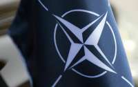 Росія повинна негайно вивести війська з України, – НАТО