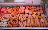 Эксперт рассказал, из чего состоят колбасы в магазине