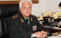 Янукович посадил в кресло главы СБУ начальника УГО