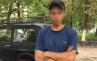 На территории школы в Борисполе задержали наркодилера