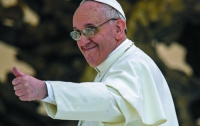 Папу Римского обвинили в экзорцизме