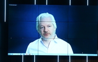 Ассанж назвал причину нападок администрации Обамы на Россию
