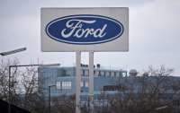 Ford відкликає понад 125 тисяч автомобілів через ризик займання