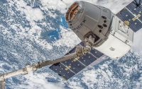 Космический корабль Dragon приводнился в Тихом океане с 2 тоннами груза с МКС