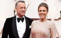 Том Хэнкс и его жена стали донорами плазмы для больных COVID-19