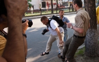 Посольство Грузии в Украине уволило сотрудника, избившего журналиста