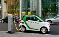 Электромобили могут подешеветь на 40%
