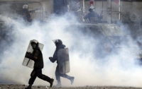 Хаос: в Египте под шум уличных боев переписывают конституцию, а суд хочет распустить парламент