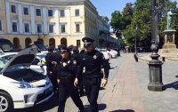 В Белгород-Днестровском водитель напал с топором на полицейских