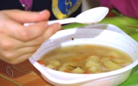 Сегрегация в польских школах: бедных детей кормят отдельно