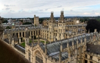 СМИ: Оксфорд откроет первый зарубежный филиал в Париже
