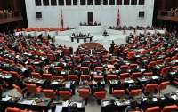 Парламент Турции проголосовал за отправку военного контингента в Азербайджан