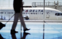 Бортпроводники обвинили Delta AirLines в антисемитизме