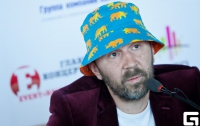 Сергей Шнуров осудил Земфиру из-за флага Украины