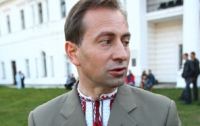 Николай Томенко ищет две строчки Гимна Украины