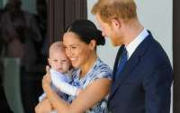 В Сети впервые показали, как выглядит сын принца Гарри