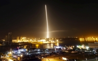 SpaceX планирует посадить ступень ракеты Falcon 9 на баржу в океане