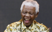 В ЮАР молятся за здоровье Нельсона Манделы