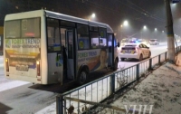 В Житомире ребенок выпал из маршрутки