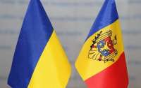 Уряд Молдови запровадив 50% знижки на транзит українських вантажів та змінює маршрут поїзда до Кишинева.