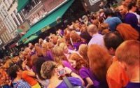 В Голландию съехались тысячи рыжих на фестиваль