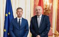 Президент Угорщини відмовився виконувати вимогу Мадяра щодо дострокового складання повноважень