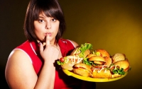 Некоторые привычки приводят к перееданию