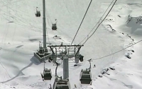 На канатной дороге в Карпатах застряли свыше 50 туристов