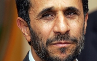 Напряженность на Ближнем Востоке специально поддерживается США,- Ахмадинежад