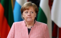 Меркель побеседовала с Путиным ни о чём