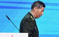 Главу Минобороны Китая Ли Шанфу отправили в отставку