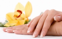 Необычное использование витамина Е поможет укрепить ногти