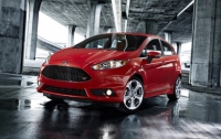 Компания Ford покажет серийную Fiesta ST в Лос-Анджелесе (ФОТО)