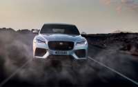 Jaguar перейдет на электромобили