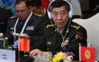 Китай отклонил просьбу США о встрече глав оборонных ведомств
