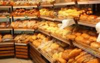 С полок магазинов может пропасть хлеб, - документ