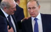 Лукашенко договорился с Путиным о предоставлении военной помощи
