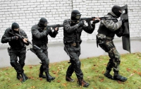В Житомире спецназовцы перестреливались с гражданскими, среди которых были и журналисты 