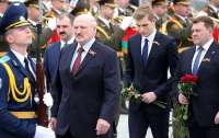Лукашенко пригласил глав государств на парад 9 мая в Минске