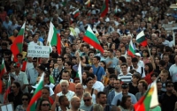 В Болгарии протестующие заблокировали парламент