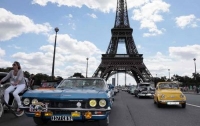 В Париже запрещено ездить на автомобилях старше 20 лет