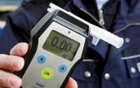 Уряд дозволив експрес-тести на наркотики для перевірки водіїв