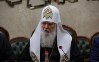 Патриарх Филарет поздравил Зеленского с победой на выборах
