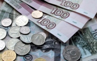 Девальвация российского рубля ожидается в августе, - эксперт