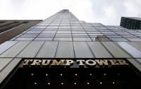 Мужчина с ножами пытался проникнуть в небоскреб Трампа