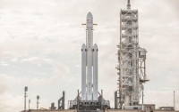 SpaceX отложила тестирование Falcon Heavy из-за политического кризиса в США