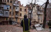 Показали, как Харьков переживает недавний удар по жилому дому (фото)