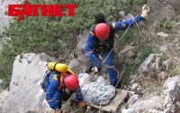 Двое суток незадачливый крымский турист простоял на скальном выступе, пока его не сняли спасатели