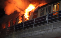 В Германии загорелся поезд с 700 футбольными фанатами, есть пострадавшие