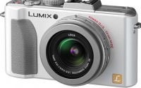 Lumix – новый брендовый камерофон
